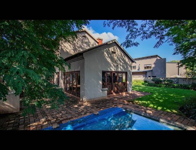 4 BEDROOM HOUSE FOR SALE IN MIDFIELDS